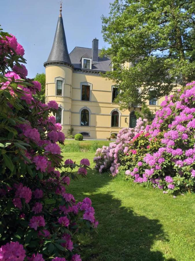 Chateau Les Tourelles Bertrix Exterior foto